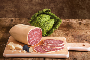 Салями Тартуфо с Сыром Пармиджано-Реджано (Salame al Tartufo Ricoperto con Parmigiano)
