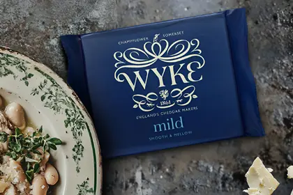 Сыр Чеддер Майлд «Wyke Farms», 200г