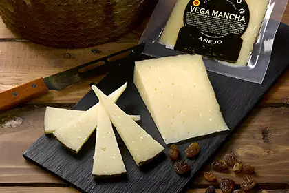 Сыр Манчего Аньехо «Vega Mancha», 150г